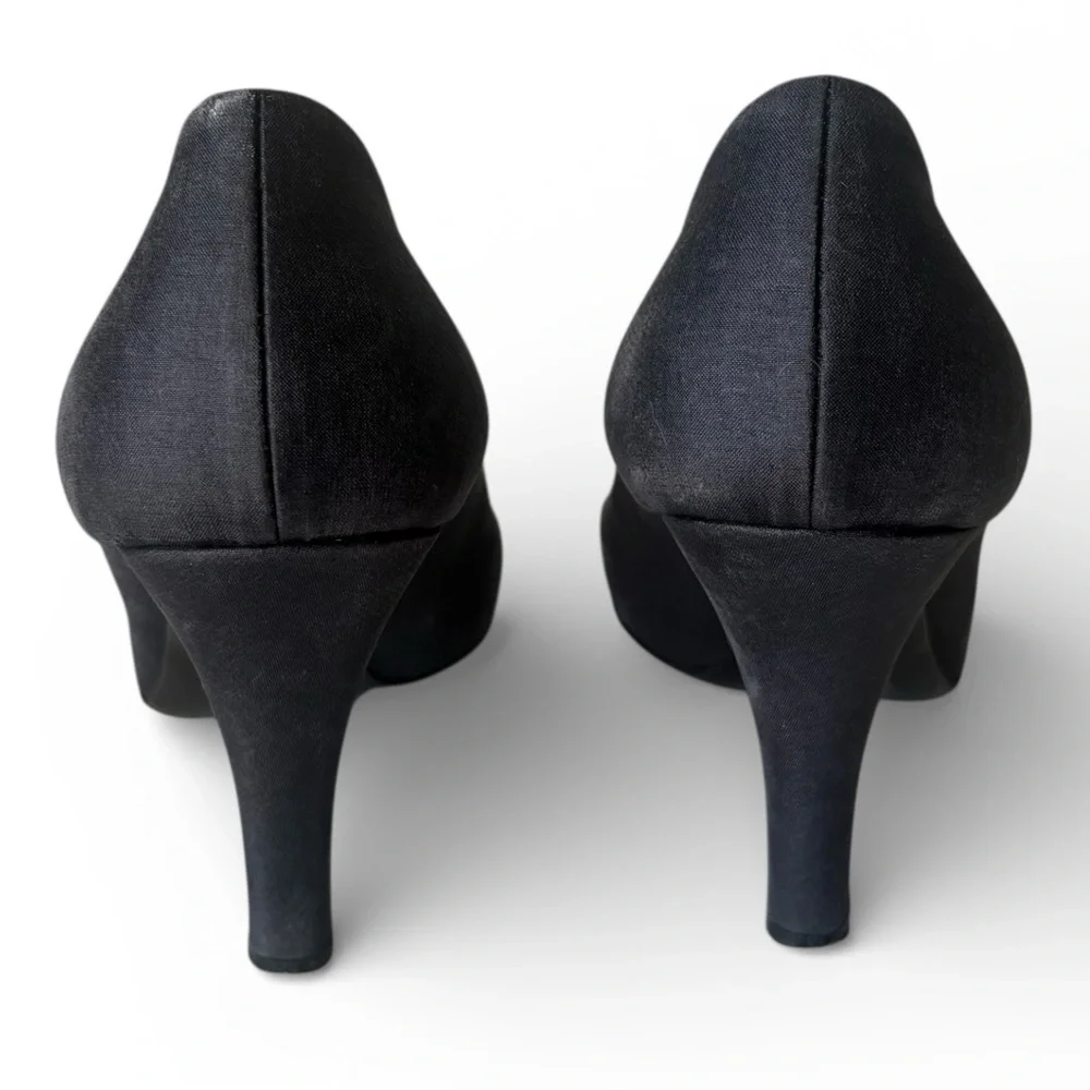 PRADA SATIN PUMPS - Picture 3 of 8